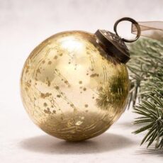 5055724448381 1 Arthur Cameron 3 Gold Crackle Glass Bauble.jpg